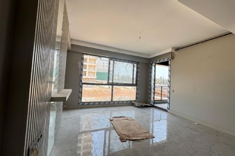 KARİZMA'DAN SİTE İÇERİSİNDE LÜKS 2+1 