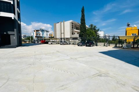 KARİZMA'DAN SİTE İÇERİSİNDE YERDEN ISITMALI HAVUZLU 2+1