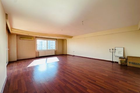 KARİZMA'DAN SİTE İÇİ DENİZ MANZARALI GENİŞ OTURUM HAVUZLU 4+1