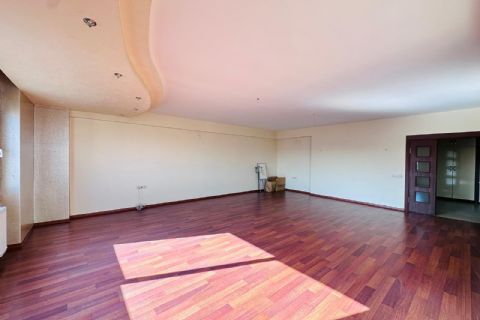 KARİZMA'DAN SİTE İÇİ DENİZ MANZARALI GENİŞ OTURUM HAVUZLU 4+1