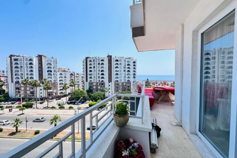 KARİZMA'DAN SİTE İÇİ DENİZ MANZARALI YAPILI 3+1