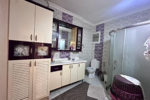 KARİZMA'DAN SİTE İÇİ GÜVENLİKLİ GENİŞ OTURUM 3+1