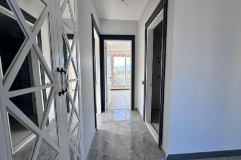 KARİZMA'DAN SİTE İÇİ HAVUZLU MÜSTAKİL TADINDA 2+1
