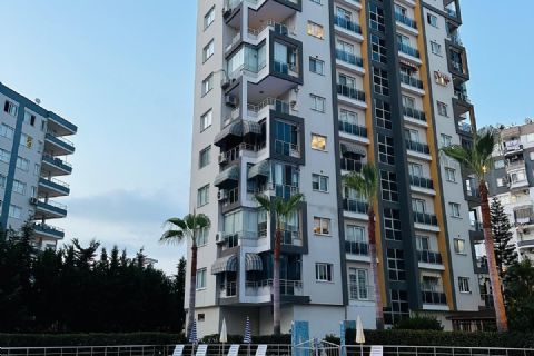 KARİZMA'DAN SİTE İÇİ HAVUZLU SOLİ CENTERA YAKIN 3+1