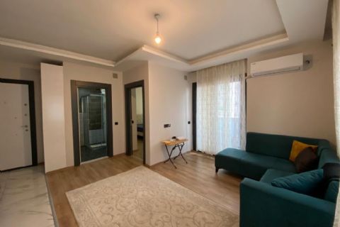 KARİZMA'DAN SOLİ CENTER CİVARI  KİRACILI FULL EŞYALI 1+1