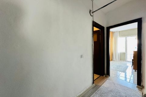 KARİZMA'DAN SOLİ SAHİLE VE SOLİ CENTER CİVARI 3+1 SİTE İÇİ