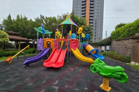 KARİZMA'DAN SUADA RESİDENCE'DA GENİŞ 5+1