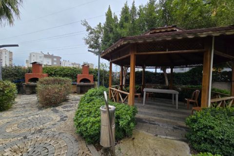 KARİZMA'DAN SUADA RESİDENCE'DA GENİŞ 5+1