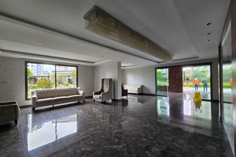 KARİZMA'DAN SUADA RESİDENCE'DA GENİŞ 5+1