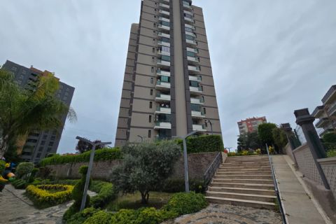 KARİZMA'DAN SUADA RESİDENCE'DA GENİŞ 5+1