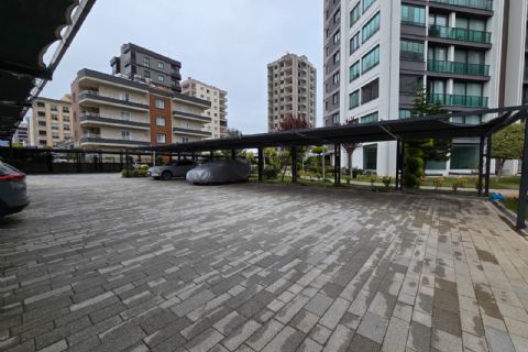 KARİZMA'DAN SUADA RESİDENCE'DA GENİŞ 5+1