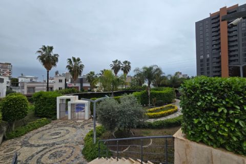 KARİZMA'DAN SUADA RESİDENCE'DA GENİŞ 5+1