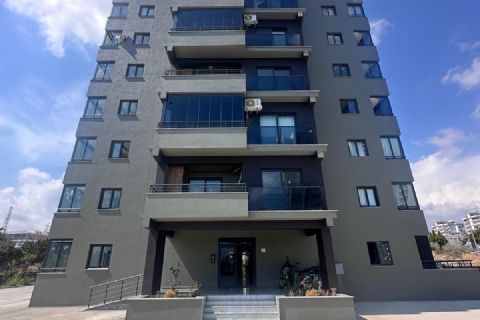 KARİZMA'DAN TEK BLOK 34 CADDE VE FAKÜLTEYE YAKIN 1+1
