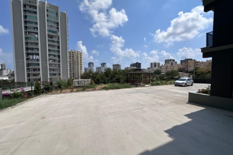 KARİZMA'DAN TEK BLOK 34 CADDE VE FAKÜLTEYE YAKIN 1+1