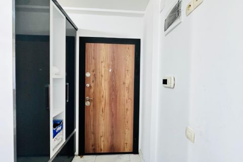 KARİZMA'DAN TEK BLOK EŞYALI 1+1