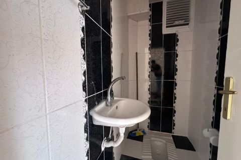 KARİZMA'DAN TEK BLOK GMK ÜSTÜ GENİŞ OTURUM BAKIMLI 3+1