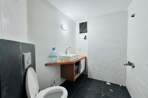 KARİZMA'DAN TEK BLOK HAVUZLU 2+1