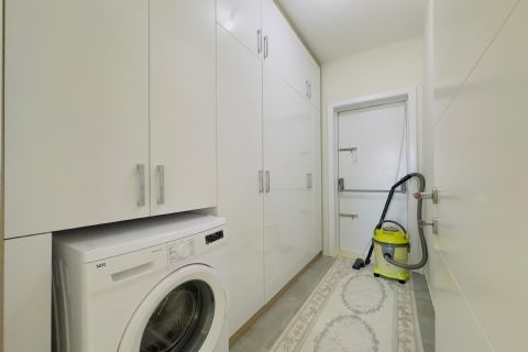 KARİZMA'DAN TEK BLOK HAVUZLU CEPHESİ AÇIK 3+1