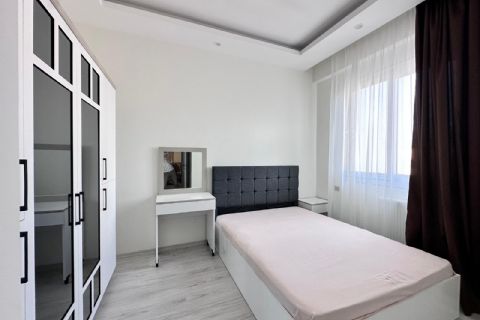 KARİZMA'DAN TEK BLOK HAVUZLU EŞYALI KİRALIK 2+1