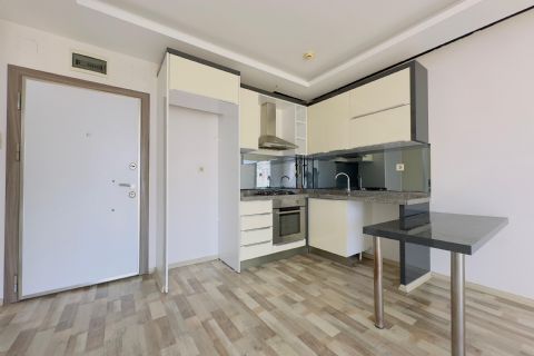 KARİZMA'DAN TEK BLOK HAVUZLU GENİŞ CEPHESİ AÇIK 1+1