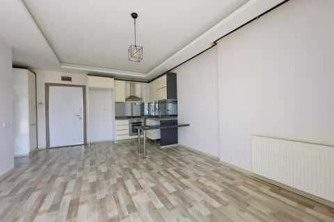 KARİZMA'DAN TEK BLOK HAVUZLU GENİŞ CEPHESİ AÇIK 1+1