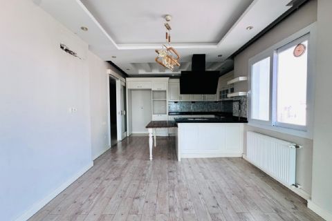 KARİZMA'DAN TEK BLOK HAVUZLU GENİŞ OTURUM 4+1