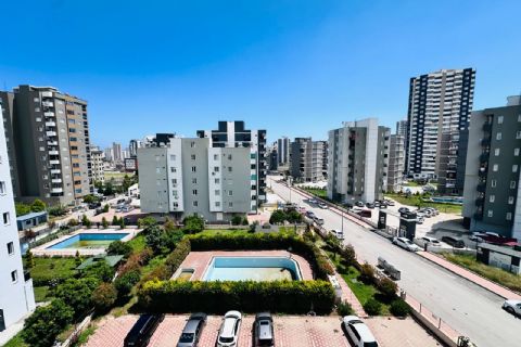 KARİZMA'DAN TEK BLOK HAVUZLU GENİŞ OTURUM 4+1