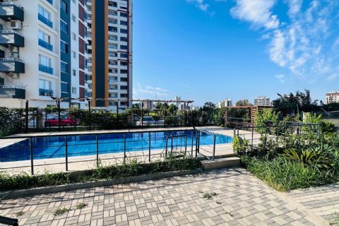 KARİZMA'DAN TEK BLOK HAVUZLU KOMBİLİ 2+1