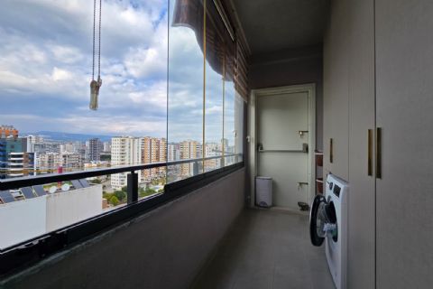 KARİZMA'DAN TEK BLOK HAVUZLU LÜKS 4+1