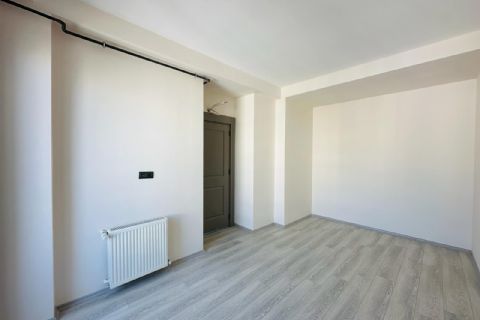 KARİZMA'DAN TEK BLOK HAVUZLU SOLİ CENTER CİVARI 2+1