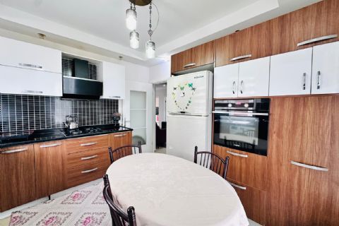 KARİZMA'DAN TEK BLOK HER KAT TEK DAİRE TEMİZ 3+1