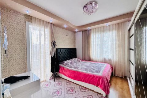 KARİZMA'DAN TEK BLOK HER KAT TEK DAİRE TEMİZ 3+1