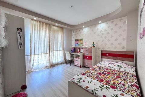 KARİZMA'DAN TEK BLOK KOMBİLİ DENİZE YAKIN 3+1