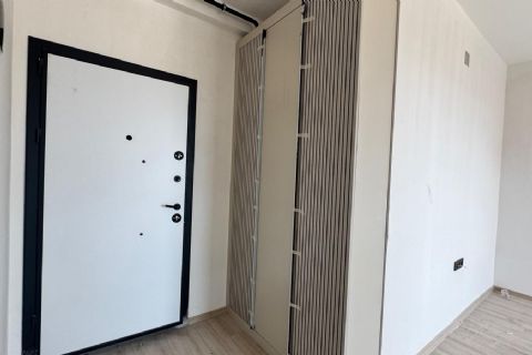 KARİZMA'DAN TEK BLOKLU AZ KATLI GENİŞ 2+1 SIFIR