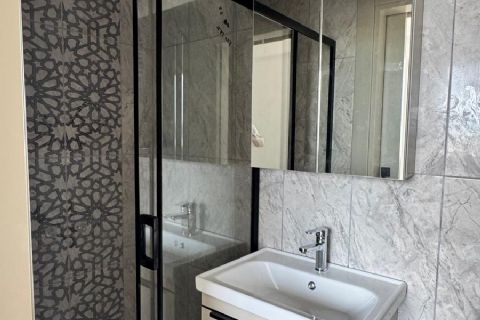 KARİZMA'DAN TEK BLOKLU AZ KATLI GENİŞ 2+1 SIFIR