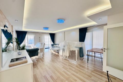 KARİZMA'DAN TERASLI FULL EŞYALI TEMİZ 3+1
