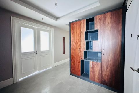 KARİZMA'DAN TERASLI  MÜSTAKİL TADINDA 4+1 DAİRE