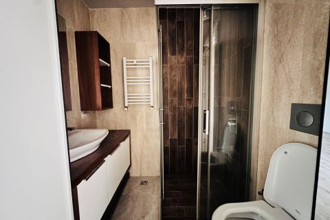 KARİZMA'DAN TERASLI  MÜSTAKİL TADINDA 4+1 DAİRE