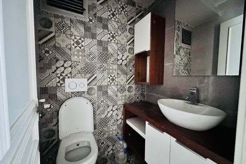 KARİZMA'DAN TERASLI  MÜSTAKİL TADINDA 4+1 DAİRE