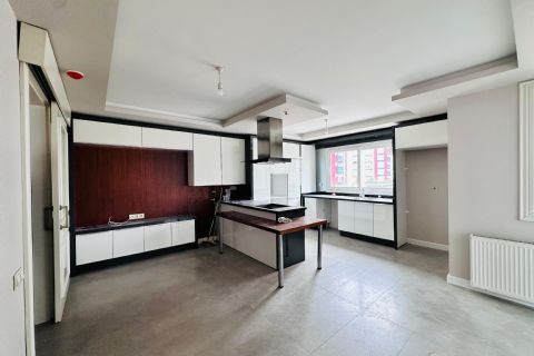KARİZMA'DAN TERASLI  MÜSTAKİL TADINDA 4+1 DAİRE