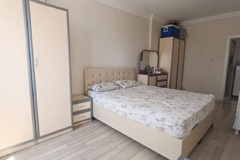 KARİZMA'DAN TÖMÜKTE HAVUZ MANZARALI MODERN  AMERİKAN MUTFAKLI FULL EŞYALI 2+1