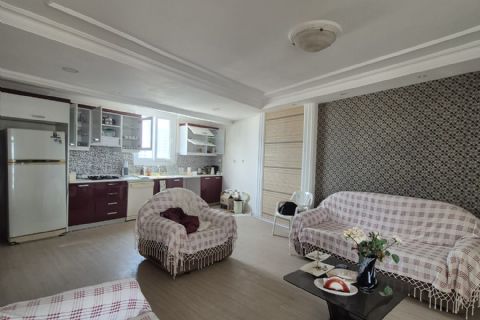 KARİZMA'DAN TÖMÜKTE YAZLIK SİTE EŞYALI GENİŞ 2+1