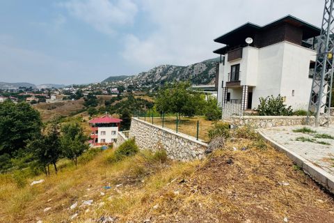 KARİZMA'DAN TOROSLAR BELENKEŞLİKTE  3 KATA İMARLI ARSA