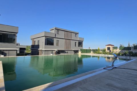 KARİZMA'DAN TWİSLAND'DA ÖZEL YAPIM FULL EŞYALI BAĞIMSIZ 4+1
