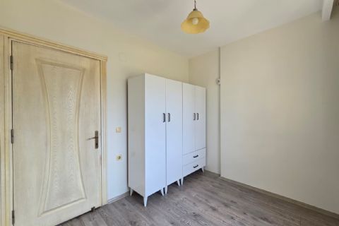 KARİZMA'DAN ÜNİ CAD ÜSTÜ KOMBİLİ CAM BALKONLU 2+1