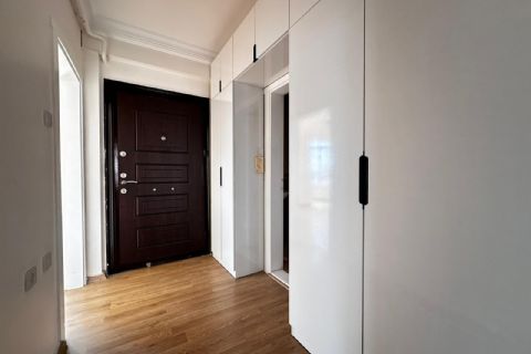 KARİZMA'DAN ÜNİVERSİTE CADDESİNDE DENİZ MANZARALI FERAH 3+1