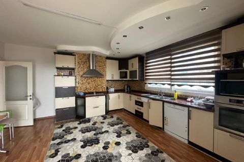 KARİZMA'DAN VİRANŞEHİR'DE GENİŞ 4+1 DAİRE