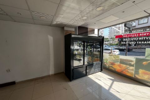 KARİZMA'DAN  VİRANŞEHİR'DE İŞLEK CADDE ÜZERİNDE ANAYOLA YAKIN DÜKKAN