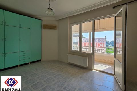 KARİZMA'DAN VİVALDİ SİTESİN'DE DENİZE SIFIR 4+1 KAFA DAİRE
