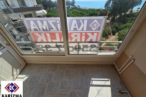 KARİZMA'DAN VİVALDİ SİTESİN'DE DENİZE SIFIR 4+1 KAFA DAİRE